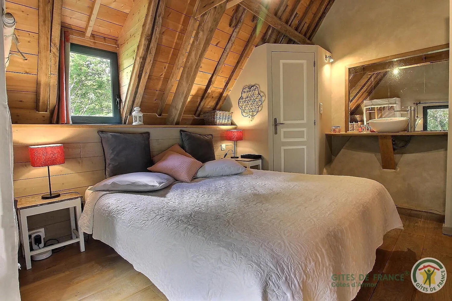Ker Neizh Breizh - Gites De Charme - Le Petit Chatelier Saint-Samson-sur-Rance 0*,  Франция