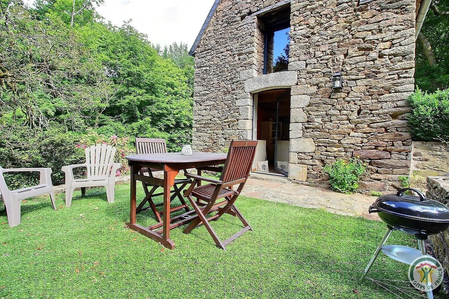 Saint-Samson-sur-Rance Ker Neizh Breizh - Gites De Charme - Le Petit Chatelier فندق مبيت وإفطار